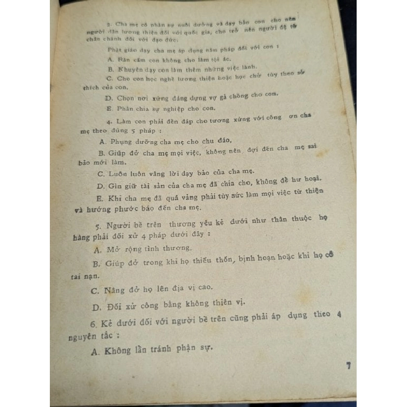 Giải đáp thắc mắc người cư sĩ - Maha Thong Kham 754377