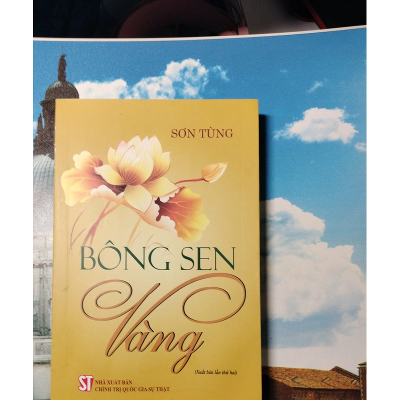 Bông sen vàng - Sơn Tùng 320460