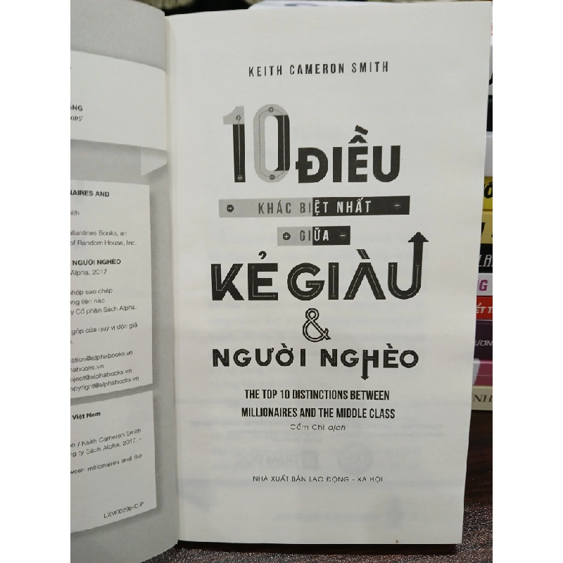 10 điều khác biệt nhất của kẻ giàu & người nghèo – Keith Cameron Smith 552018