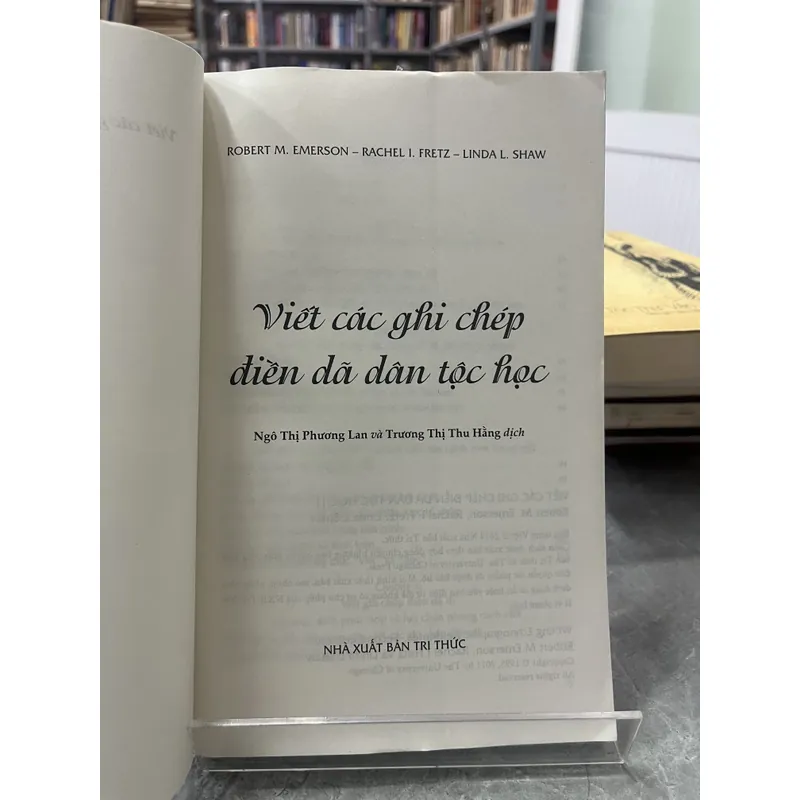 VIẾT CÁC GHI CHÉP ĐIỀN DÃ DÂN TỘC HỌC 731246