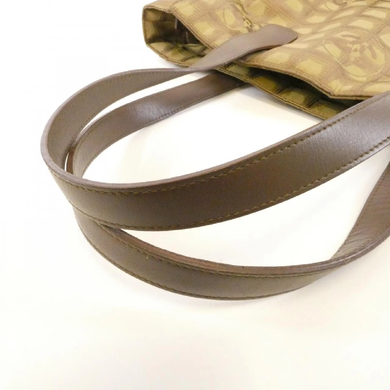 Túi xách vai Chanel Travel Line 15825 - Hàng hiệu Authentic 767029