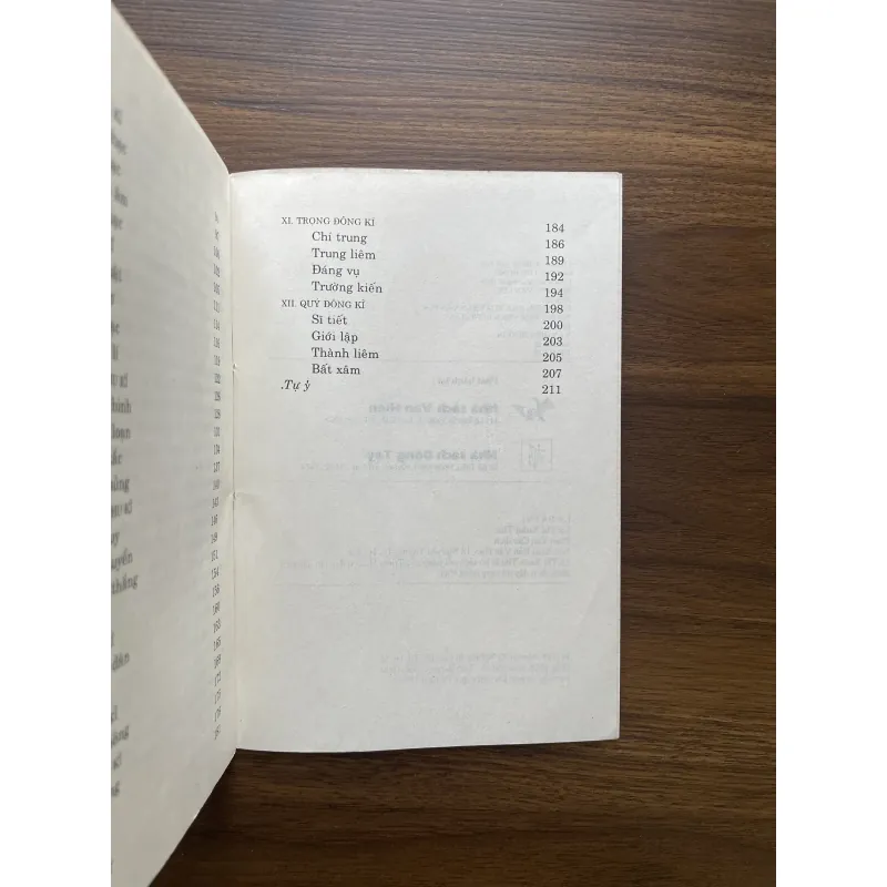 Lã Thị Xuân Thu - Lã Bất Vi 974249