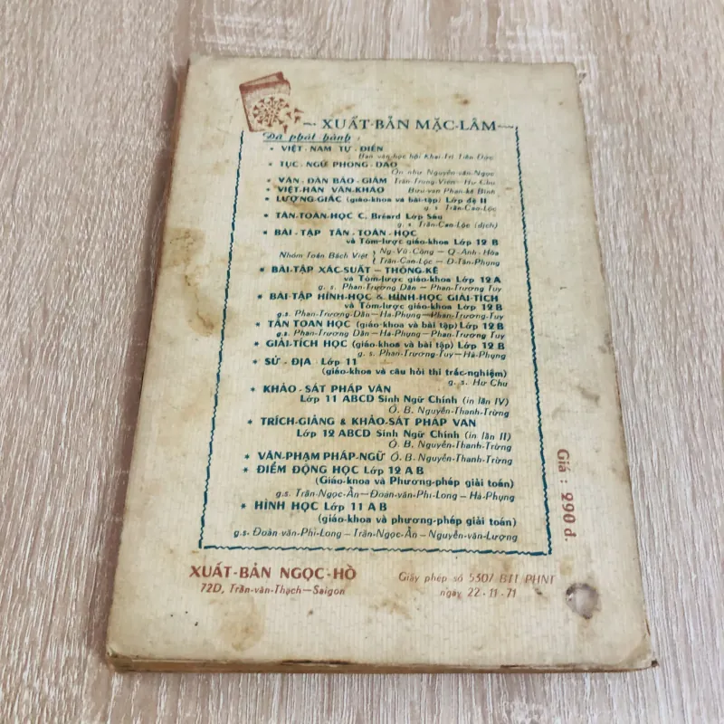 KHẢO SÁT PHÁP VĂN ( lớp 12 ABCD) 971776