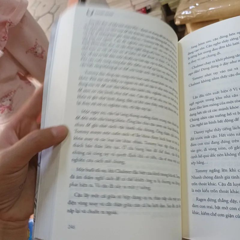 24 Nhân Cách Của Billy Milligan- Danniel Keyes 789867