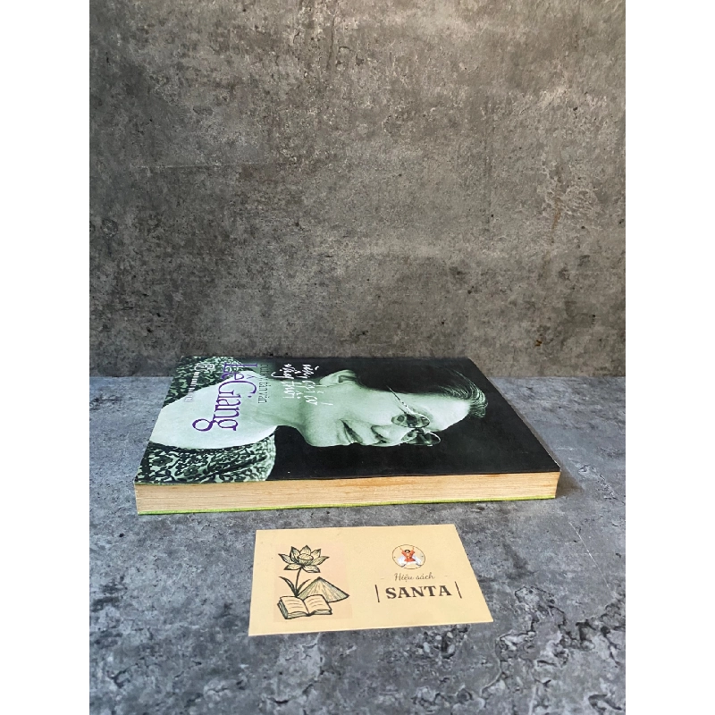 Ừa chỉ có vậy thôi (bút ký,tản văn) - Lê Giang- sách lưu kho,giấy xốp có ố 790128