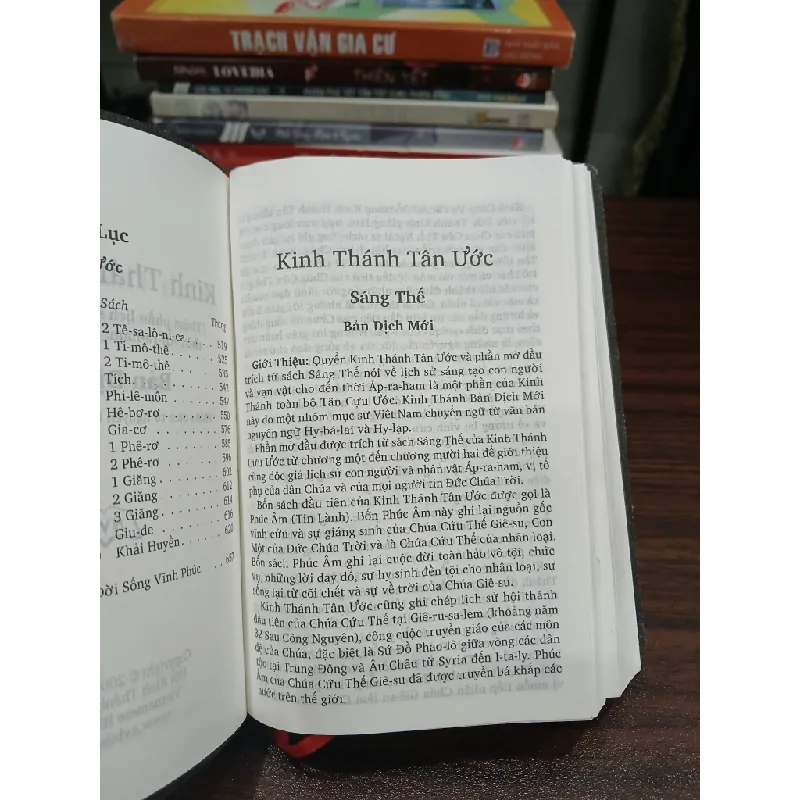 Kinh thánh tân ước- NXB Tôn Giáo 699051