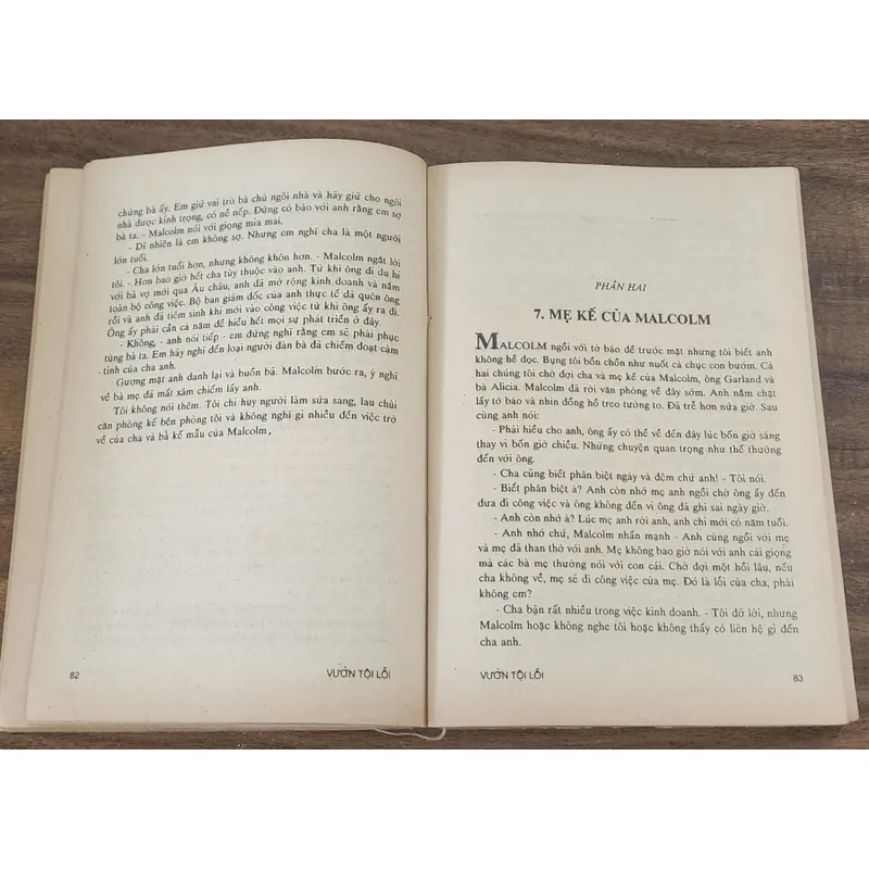 Tiểu thuyết Mỹ: VƯỜN TỘI LỖI - Tác giả: Virginia Andrews 716760