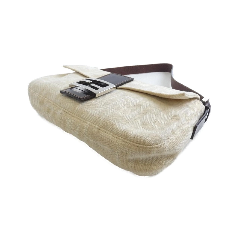 Túi xách vai Fendi Baguette 26424 - Hàng hiệu Chính hãng 802536