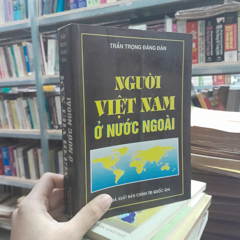 NGƯỜI VIỆT NAM Ở NƯỚC NGOÀI - Trần Trọng Đăng Đàn 442469