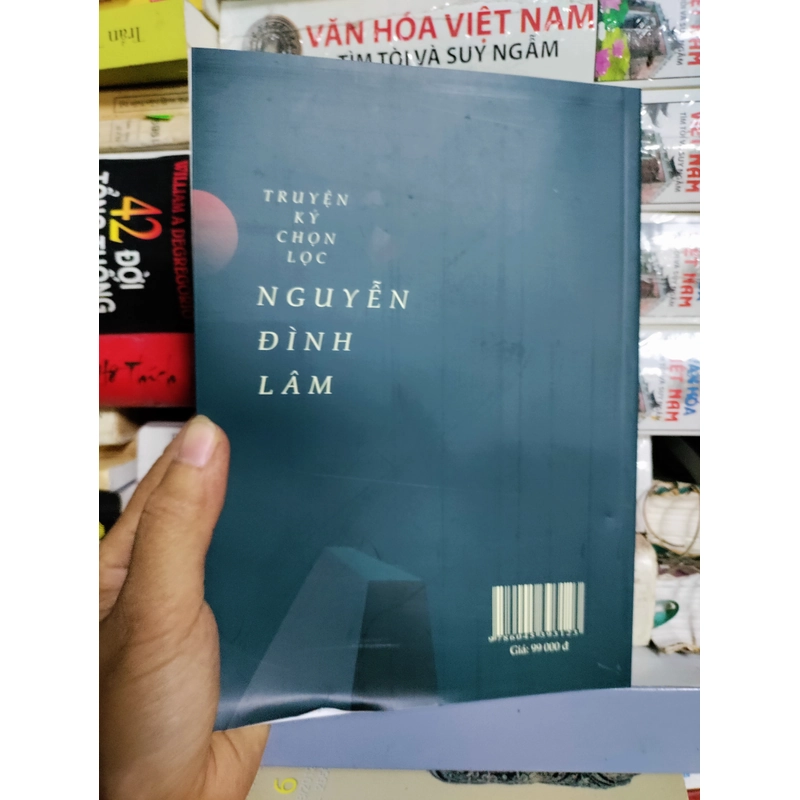 Truyện kí chọn lọc Nguyễn Đình Lâm 443339