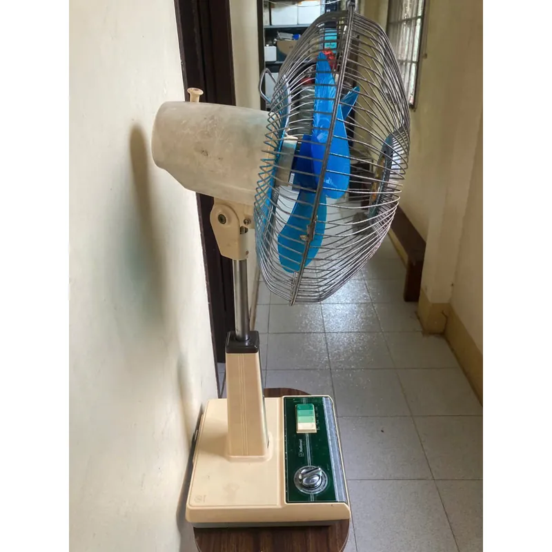 Quạt Nhật Lửng National sọc dưa cao 85cm cánh 30cm nguyên zin 476483