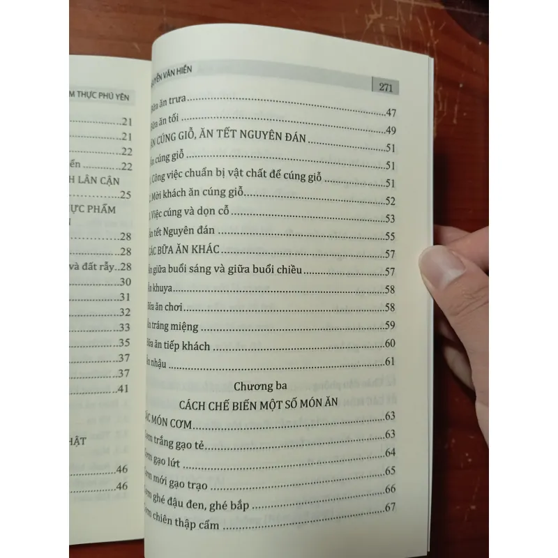 SÁCH NẤU ĂN NHƯNG LÀ Ở PHÚ YÊN (sách nghiên cứu văn hoá) 800446