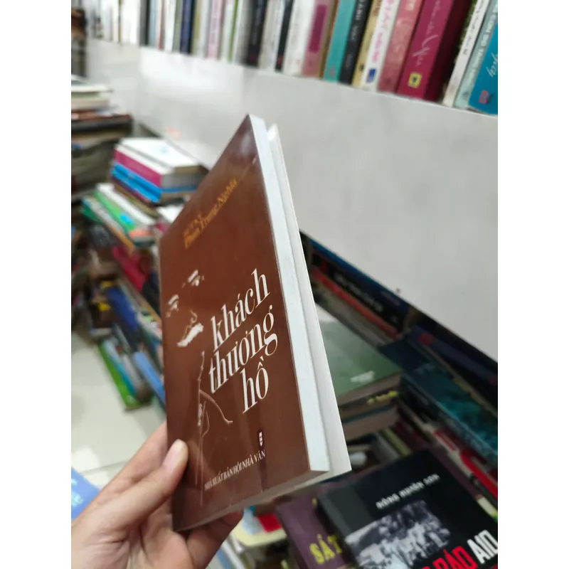 Khách thương hồ 🌱 559006