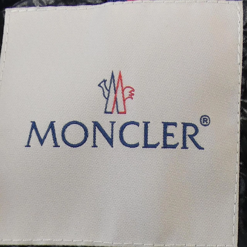 Áo khoác lông vũ MONCLER 636756