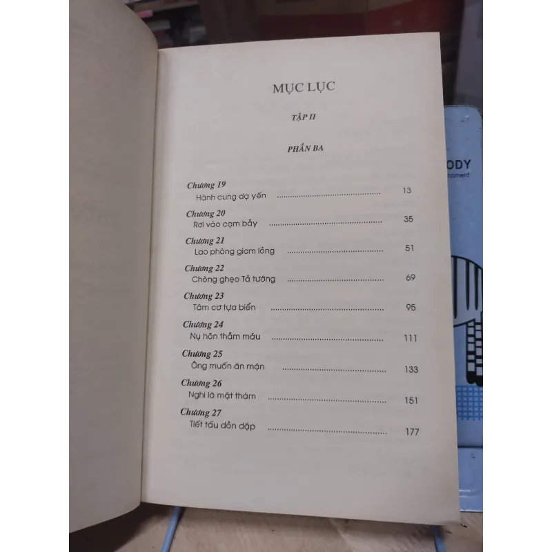 Sách: Phượng Ẩn Thiên Hạ - TG: Nguyệt Xuất Vân (B2) 935045