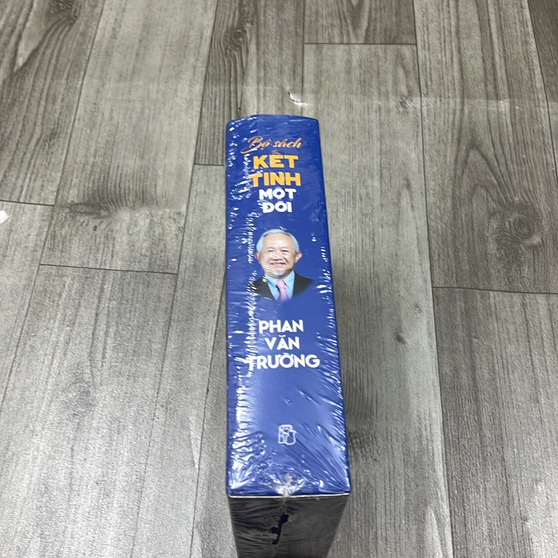 Bộ sách kết tinh một đời. 2a5 539034