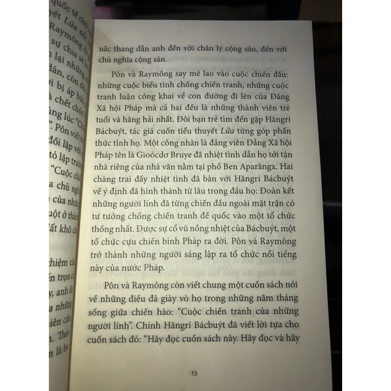 Kế tiếp chuyện Bác Hồ - Trần Quân Ngọc 1031148