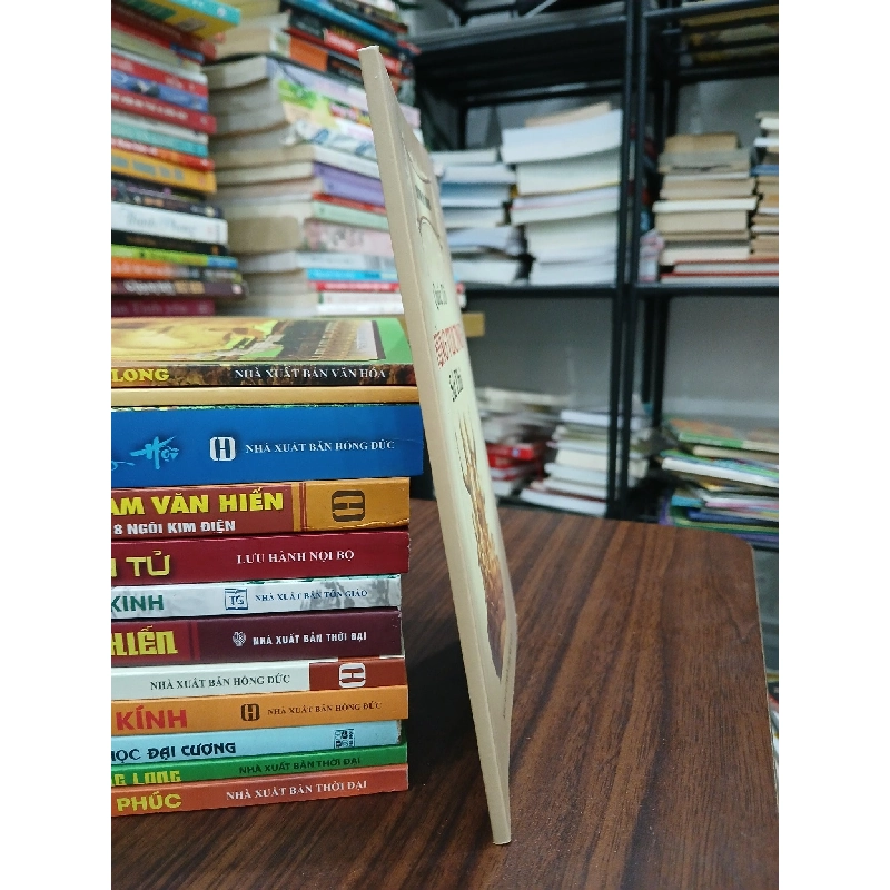 Quốc tổ Hùng Vương sử thi- Huỳnh Uy Dũng 790479