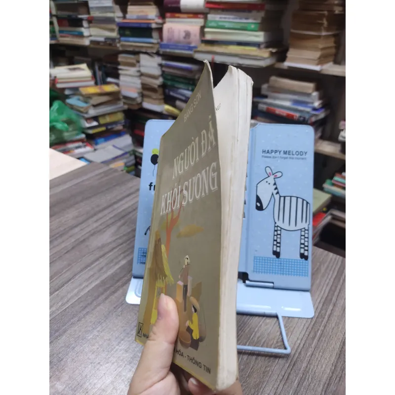 Sách: Người đã khói sương - Băng Sơn (A2) 578126