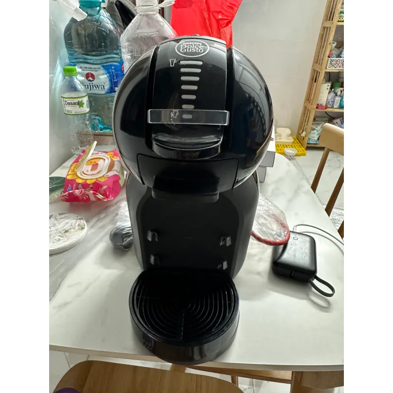Máy pha cà phê Nescafé Dolce Gusto DP530 chính hãng đen bóng 723344