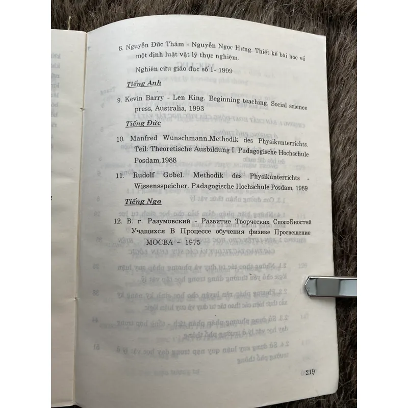 Tổ chức hoạt động nhận thức cho học sinh trong dạy học Vật Lí ở trường phổ thông  604428