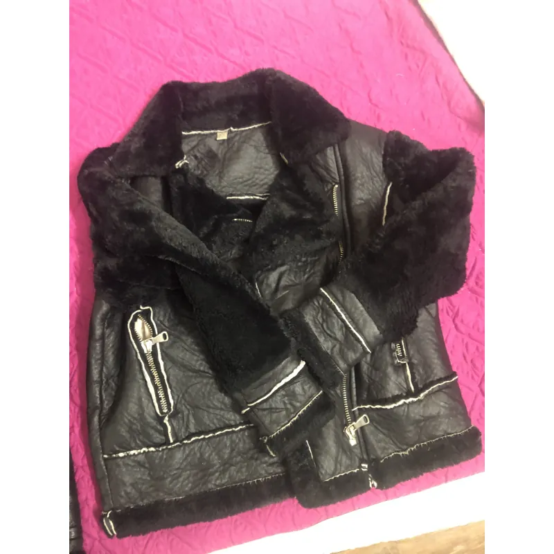 Thanh lý toàn bộ len 35k. Lê chọn 45k  797661