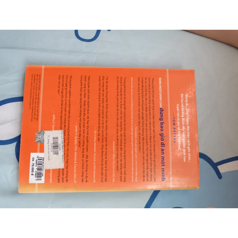 Đừng bao giờ đi ăn một mình - Keith Ferrazzi và Tahl Raz 593762