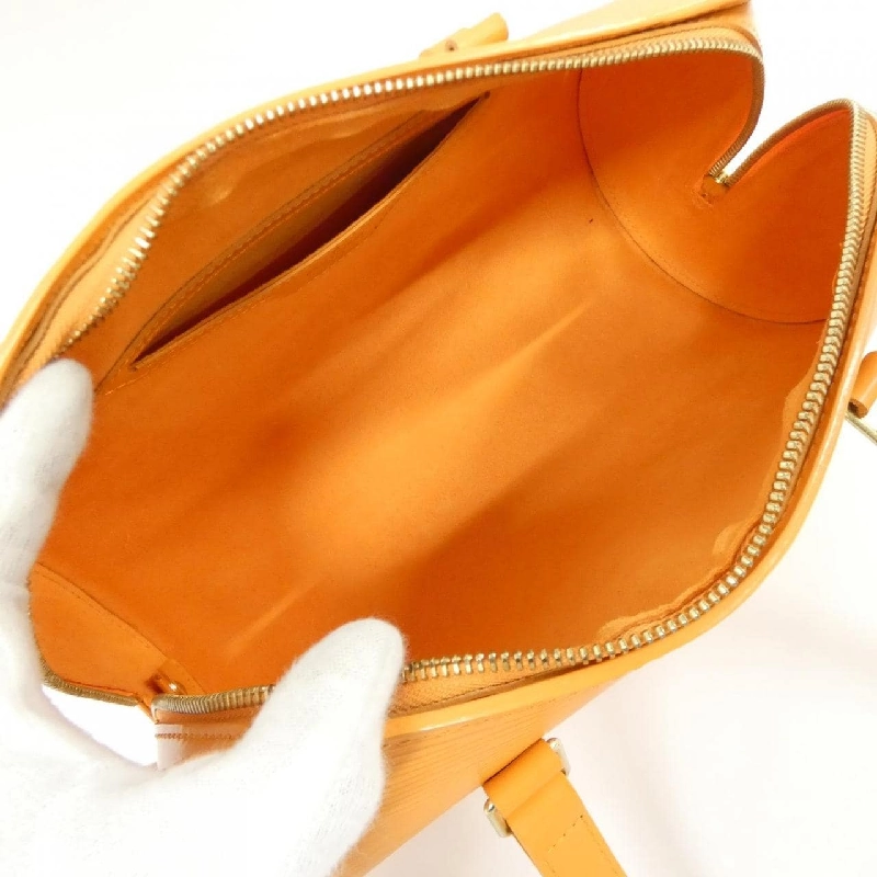 Túi xách Louis Vuitton Epi Sufuro M5222H - Hàng hiệu Chính hãng 803437