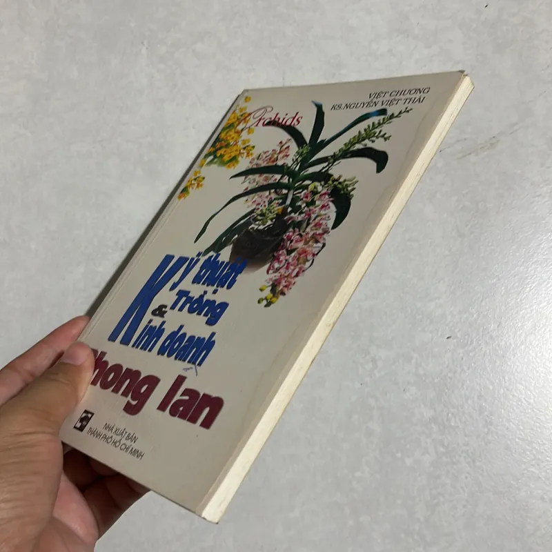 Kỹ thuật trồng và kinh doanh phong lan 589664