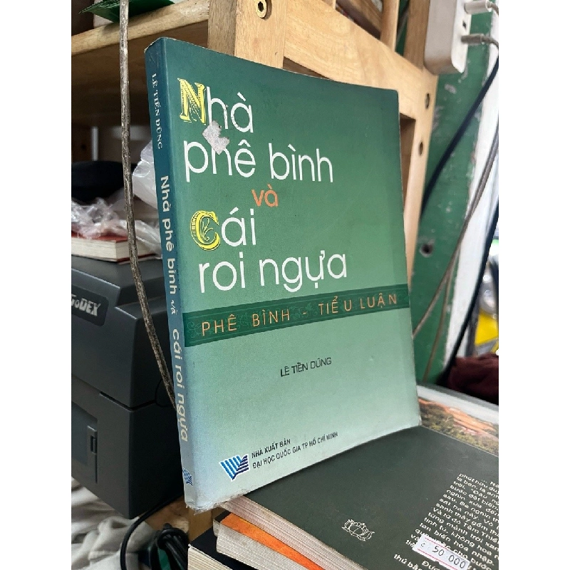Nhà phê bình và cái roi ngựa - Lê Tiến Dũng 540105