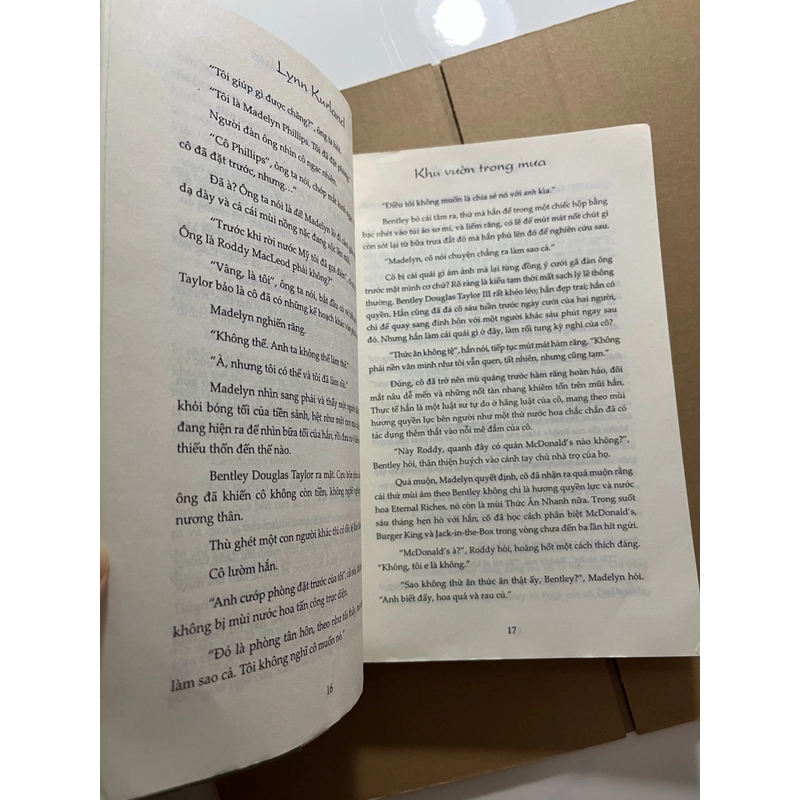 Khu vườn trong mưa 524394