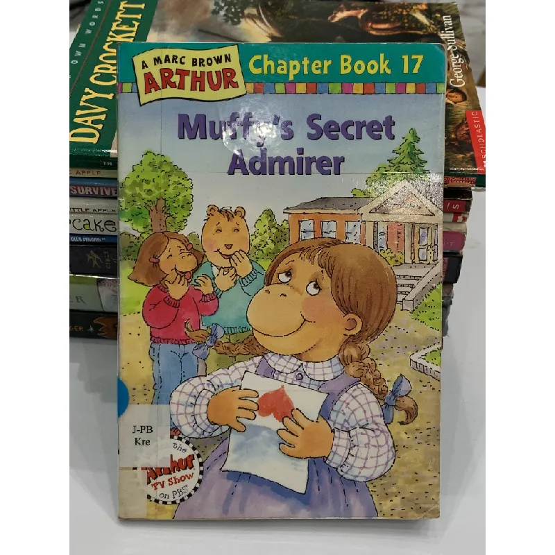 Arthur Chapter Book: Muffy's Secret Admirer – Marc Brown 559572