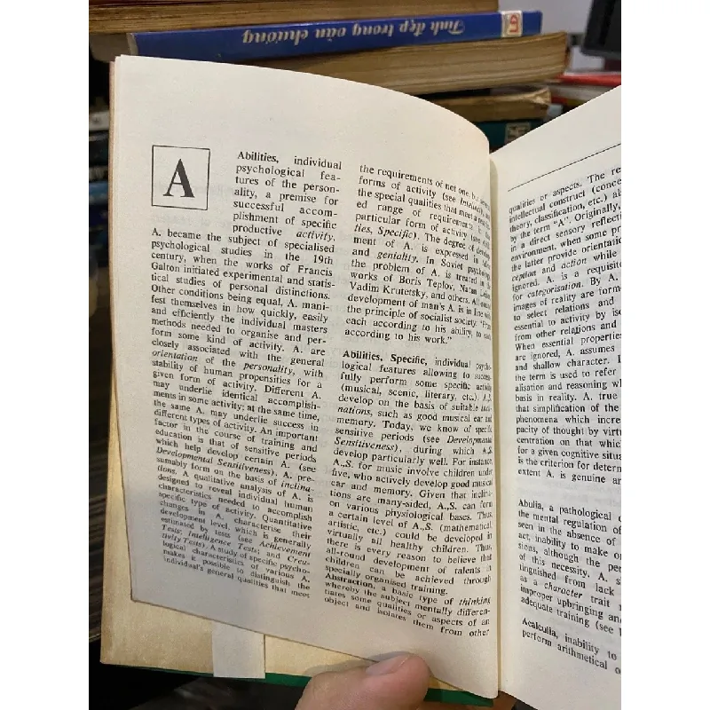 A Concise Psychological Dictionary 626331