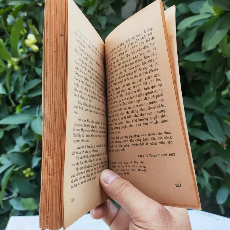 Hồ Chí Minh Về Giáo Dục Thanh Niên 759355