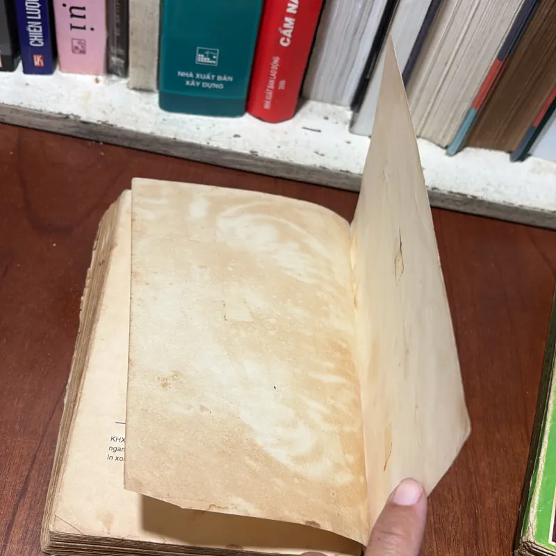 II Sách Phật Giáo: Truyện Cổ Phật Giáo (2 Tập) - Minh Chiếu - 1993, 1995 776764