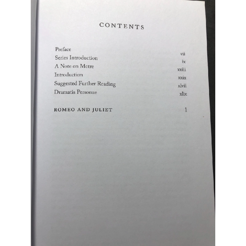 Romeo and Juliet mới 85% bẩn nhẹ William Shakespeare HPB1508 NGOẠI VĂN 451383
