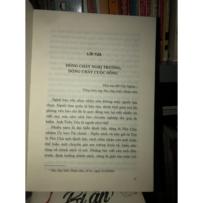 Dòng chảy nghị trường - Trần Văn 697240