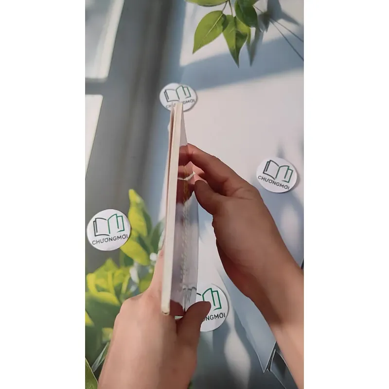 Luật Lệ Sinh Hoạt Trong Hoàng Cung Triều Nguyễn - Nguyễn Duy Từ 970229