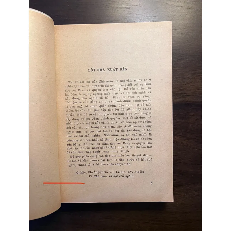 📖 Về Nhà nước xã hội chủ nghĩa (xb 1978) 591795