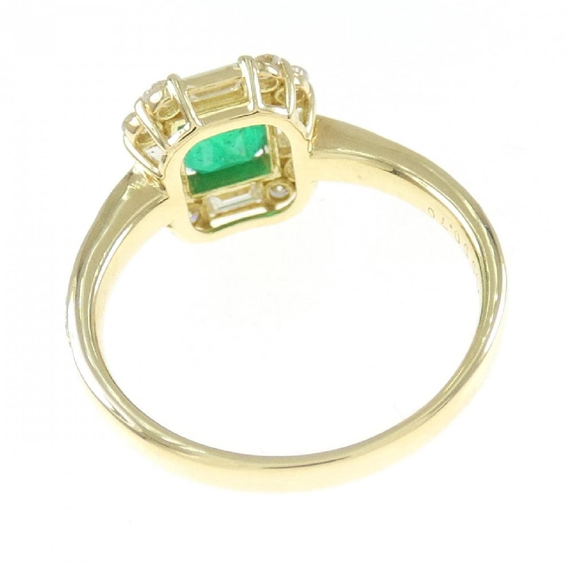 【Sản phẩm mới】Nhẫn Emerald K18YG 1.00CT 672111