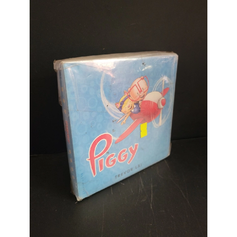 [Phiên Chợ Sách Cũ] Piggy (bìa cứng) - Trevor Lai 0506 468520