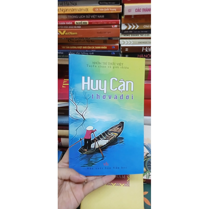 Huy Cận Thơ Và Đời. 509671