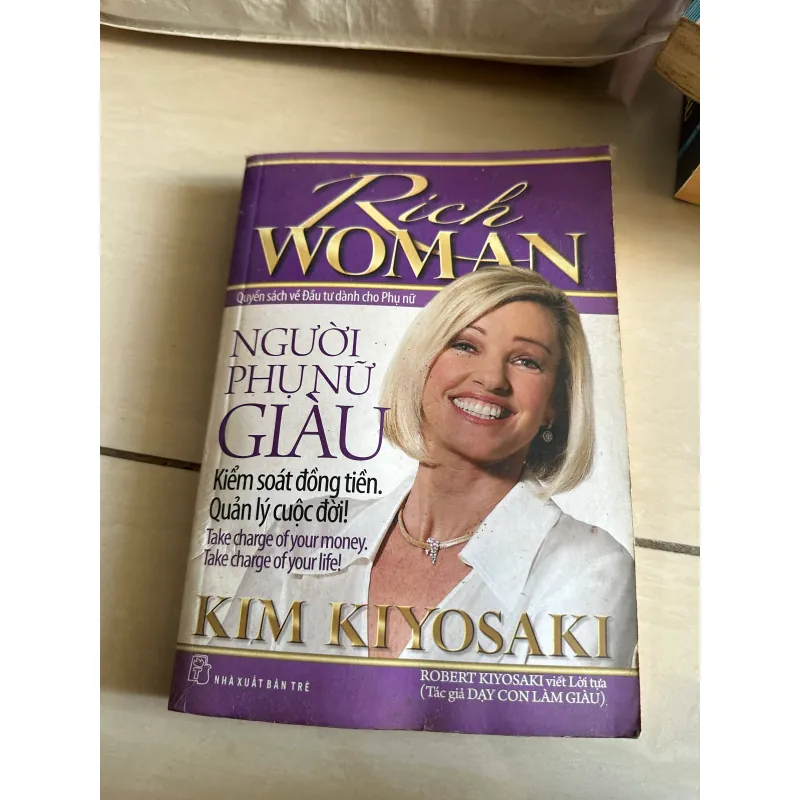 Sách Phụ Nữ Giàu - Kim Kiyosaki mới 90% 797784
