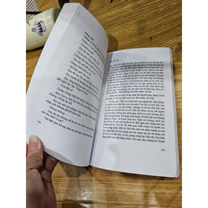 Những quần đảo thần tiên (sách photo)
 688178