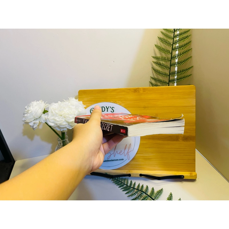 [Sách tiếng Anh 2hand] Like new 90% - I Know Your Secret - Daphne Ghose 494110