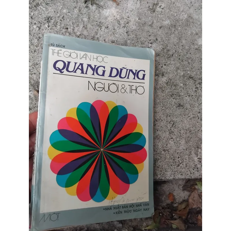 Quang Dũng người và thơ ( bản in đầu ) 1023975