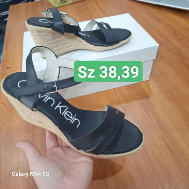 Sandal hiệu Ck  , hàng mới 100% 993315