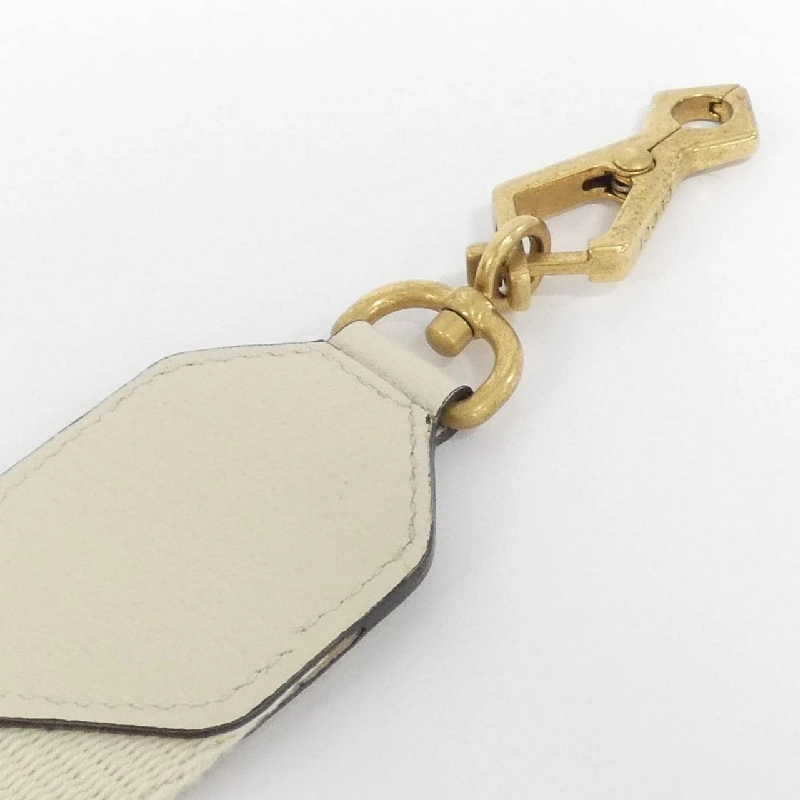 Túi xách vai Gucci 505388 CWGKT 613121