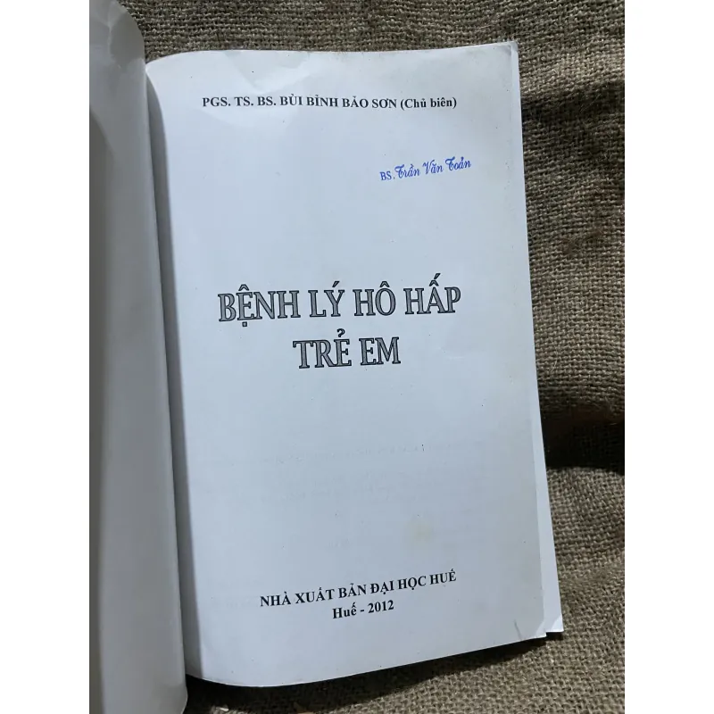 Bệnh lý hô hấp trẻ em - hơn 600 trang khổ lớn  1000493