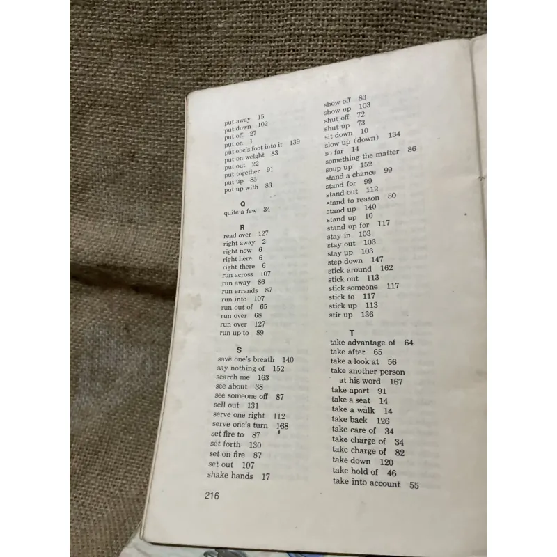 Essential Idioms in English  With Exercises for Practice and Tests by Robert J. Dixso 799341